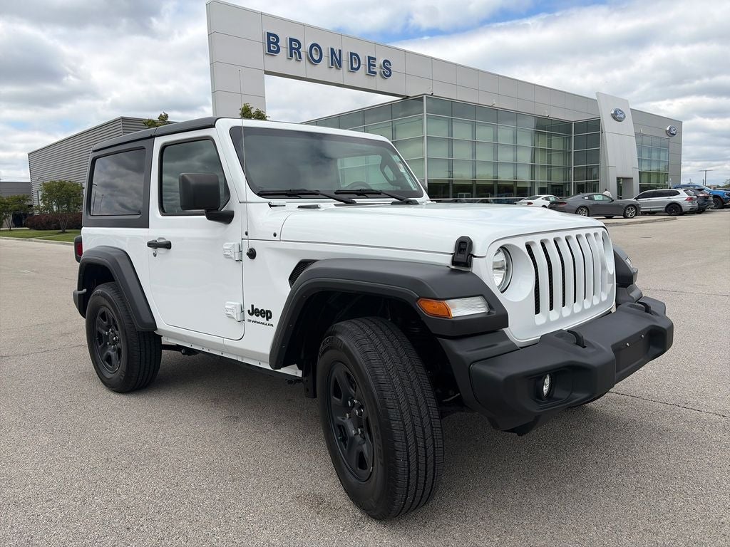 2023 Jeep Wrangler Sport's photo