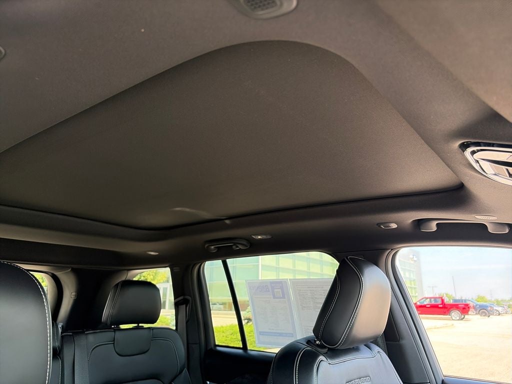 2022 Jeep Grand Cherokee Overland