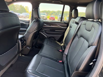 2022 Jeep Grand Cherokee Overland