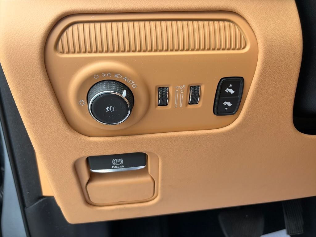 2023 Jeep Grand Wagoneer Series III
