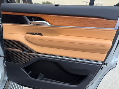 2023 Jeep Grand Wagoneer Series III
