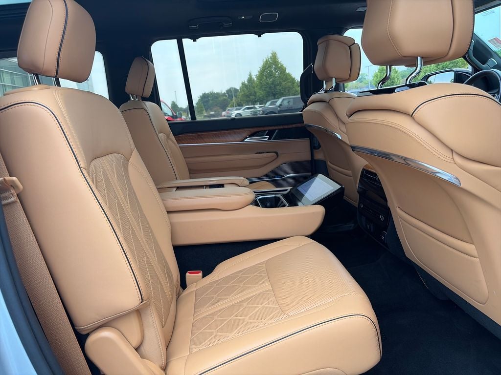 2023 Jeep Grand Wagoneer Series III