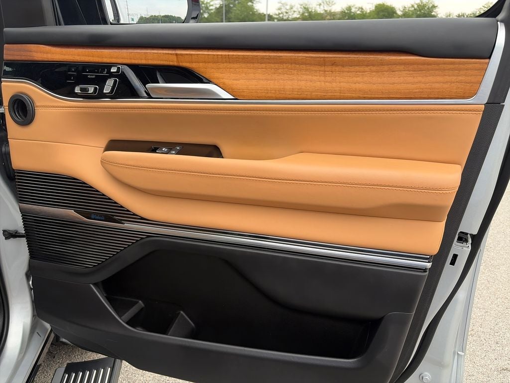 2023 Jeep Grand Wagoneer Series III