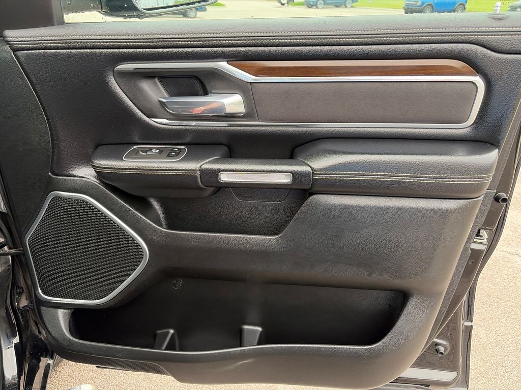 2021 RAM 1500 Laramie 5.7 V8 Hemi