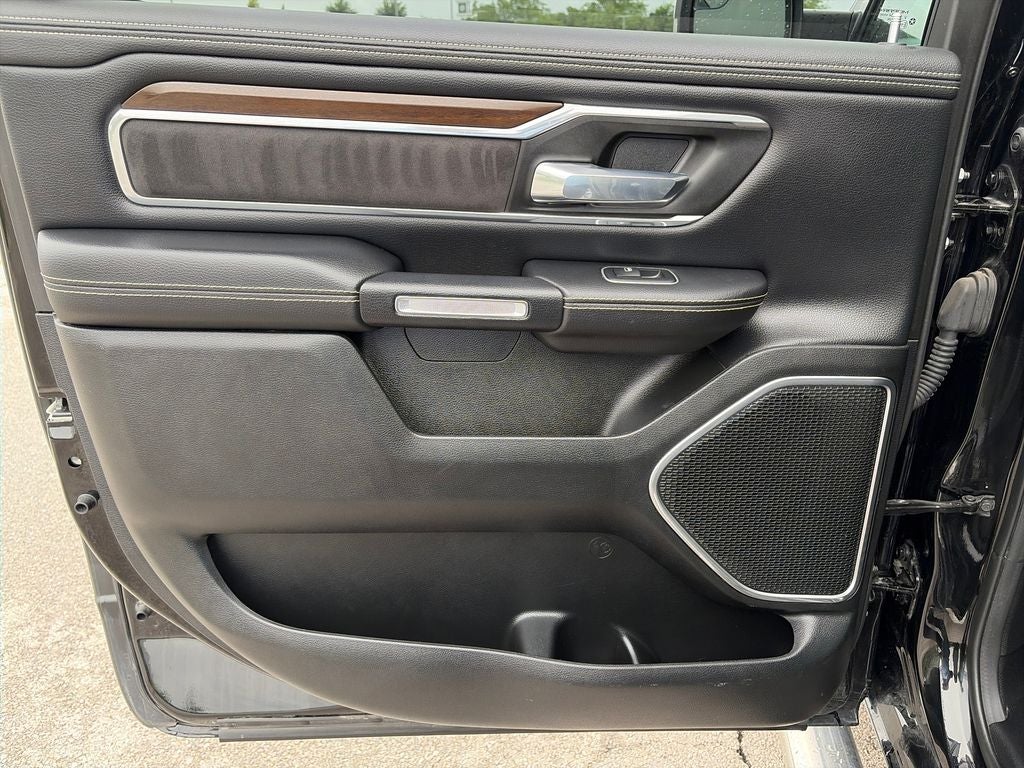 2021 RAM 1500 Laramie 5.7 V8 Hemi