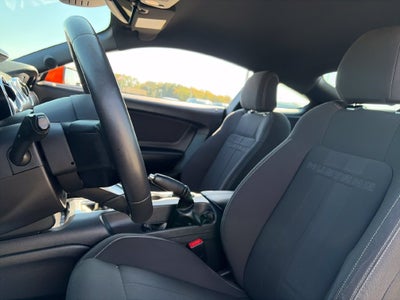 2021 Ford Mustang EcoBoost 2.3L HIGH PERFORMANCE