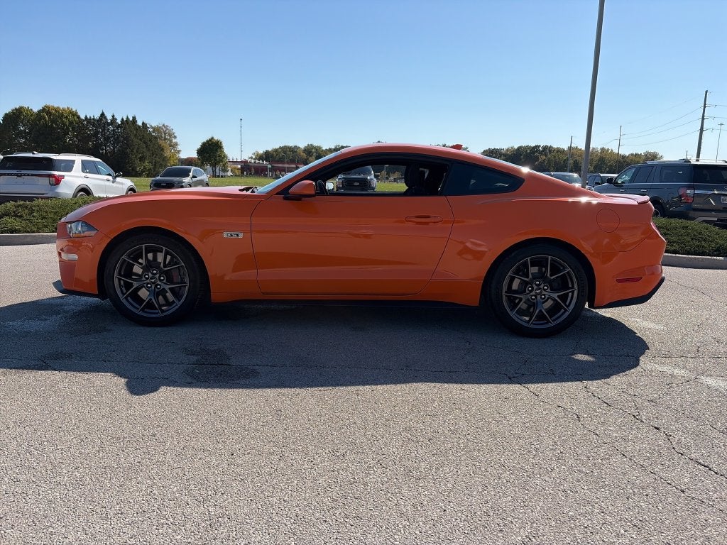 2021 Ford Mustang EcoBoost 2.3L HIGH PERFORMANCE