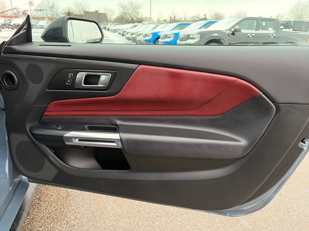 2025 Ford Mustang EcoBoost Premium