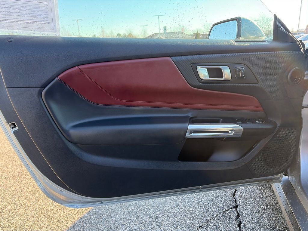 2025 Ford Mustang EcoBoost Premium