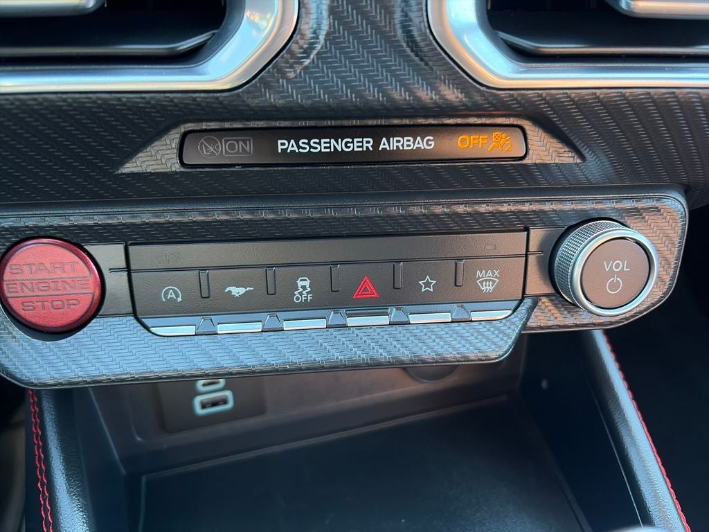 2025 Ford Mustang EcoBoost Premium