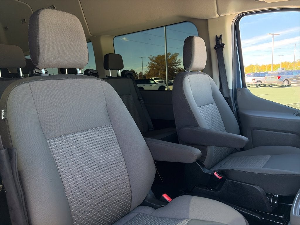 2025 Ford Transit-350HD XLT High Roof DRW