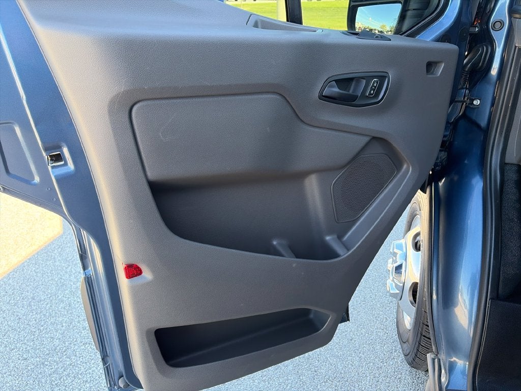 2025 Ford Transit-350HD XLT High Roof DRW