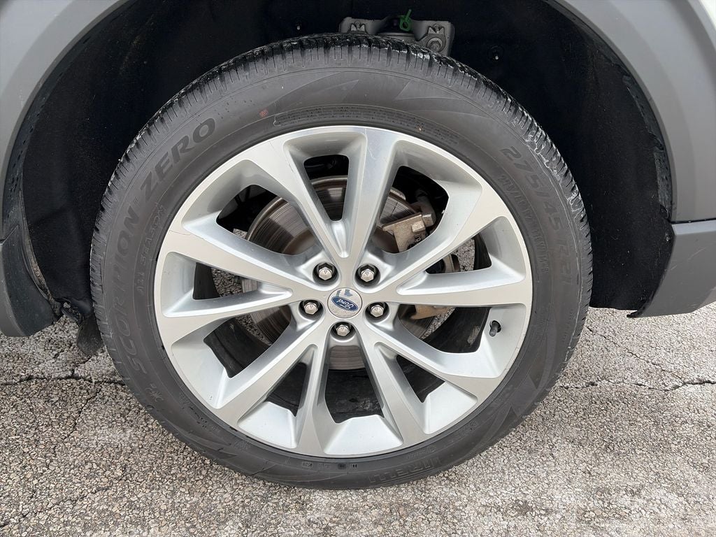 2022 Ford Explorer Platinum