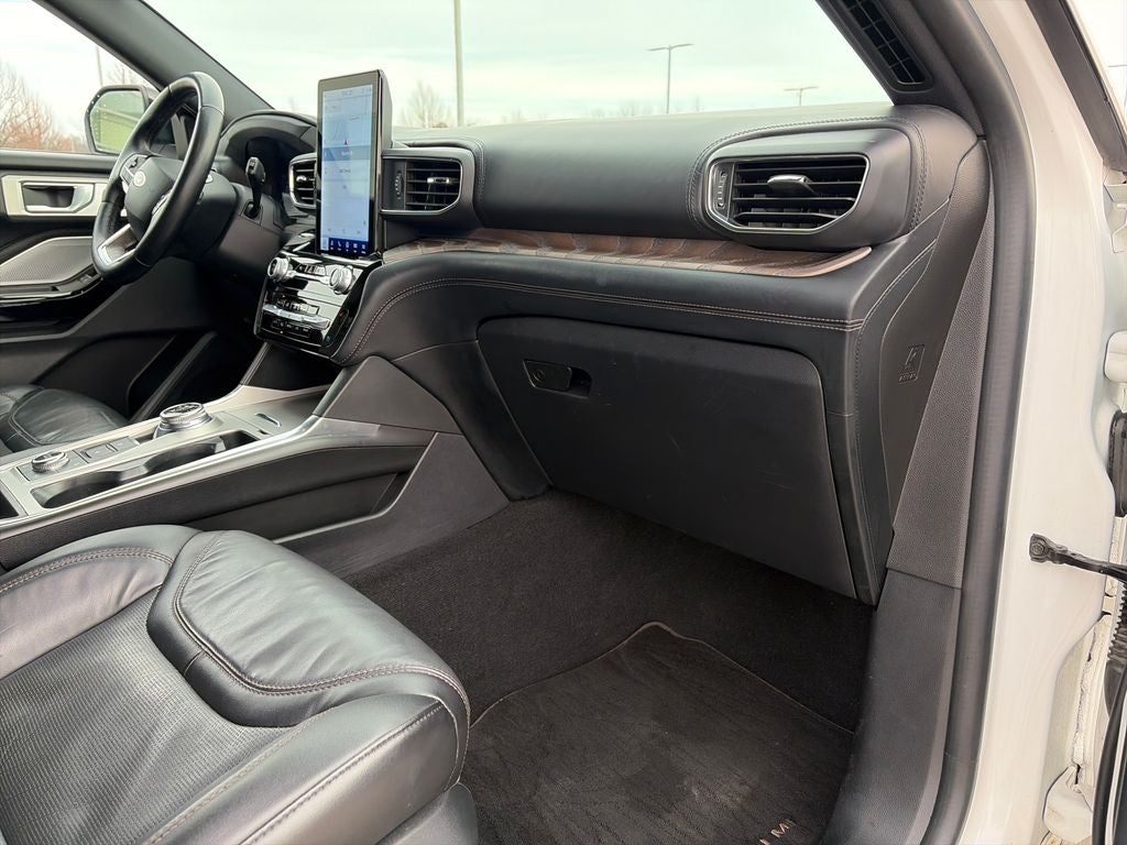 2022 Ford Explorer Platinum