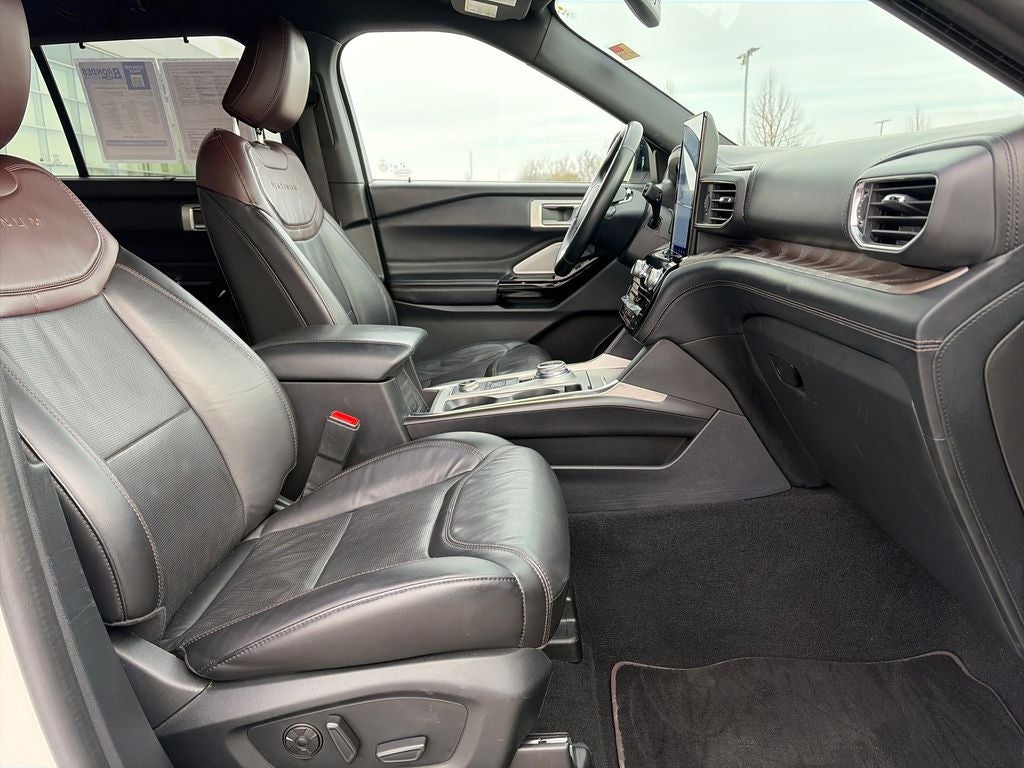 2022 Ford Explorer Platinum