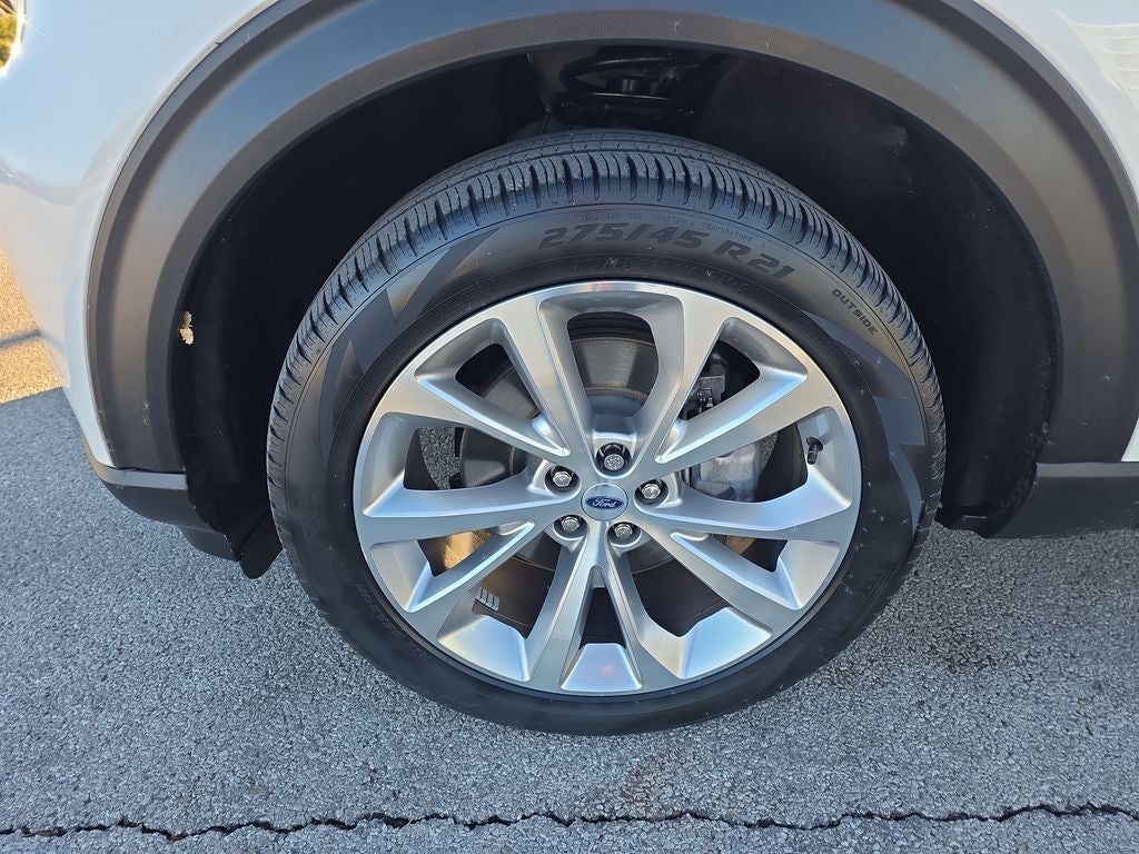2023 Ford Explorer Platinum