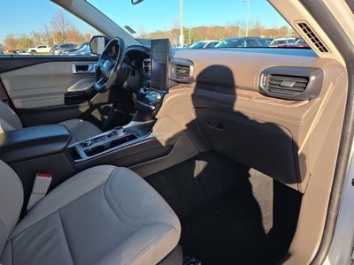 2023 Ford Explorer Platinum