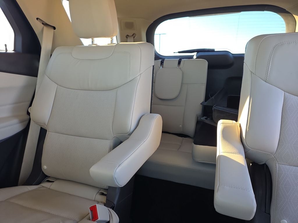 2023 Ford Explorer Platinum