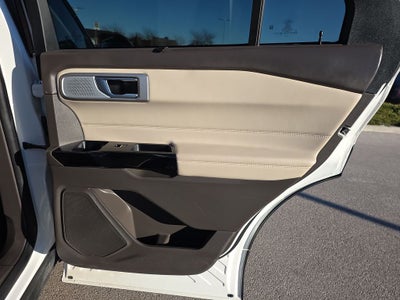 2023 Ford Explorer Platinum