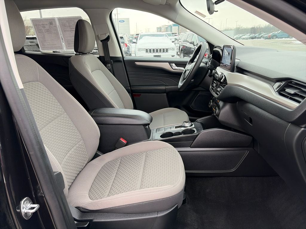 2021 Ford Escape SE Hybrid