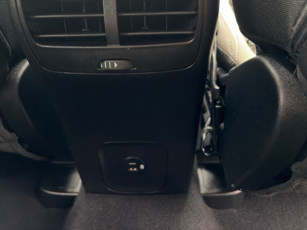 2021 Ford Escape SE Hybrid