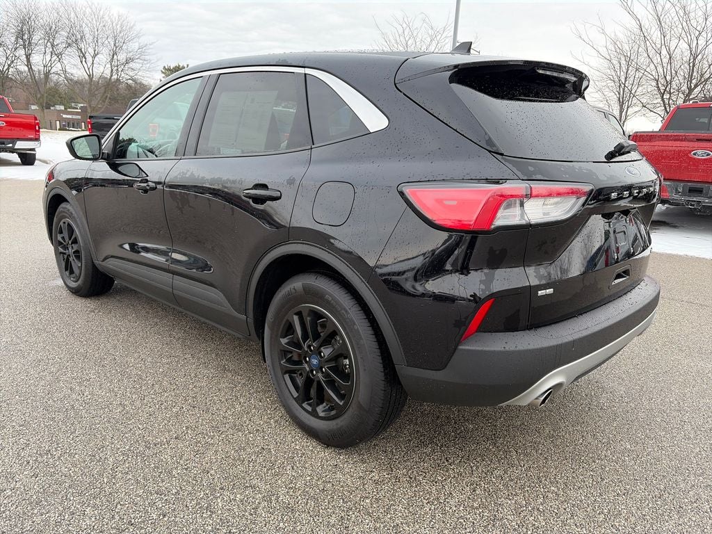 2021 Ford Escape SE Hybrid