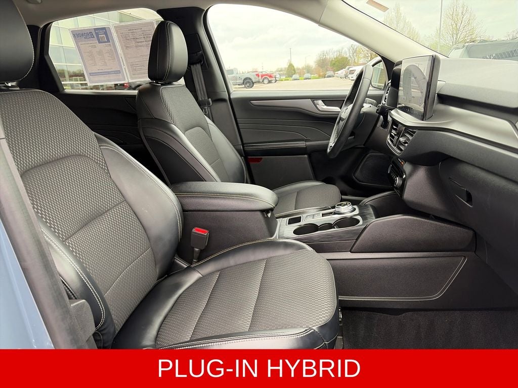 2023 Ford Escape Plug-In Hybrid Base