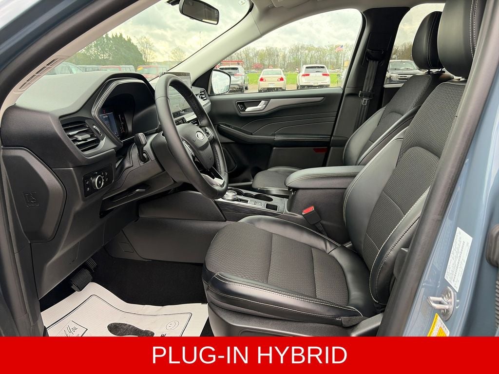 2023 Ford Escape Plug-In Hybrid Base