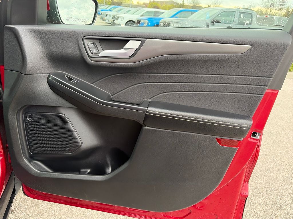 2025 Ford Escape Plug-In Hybrid Base