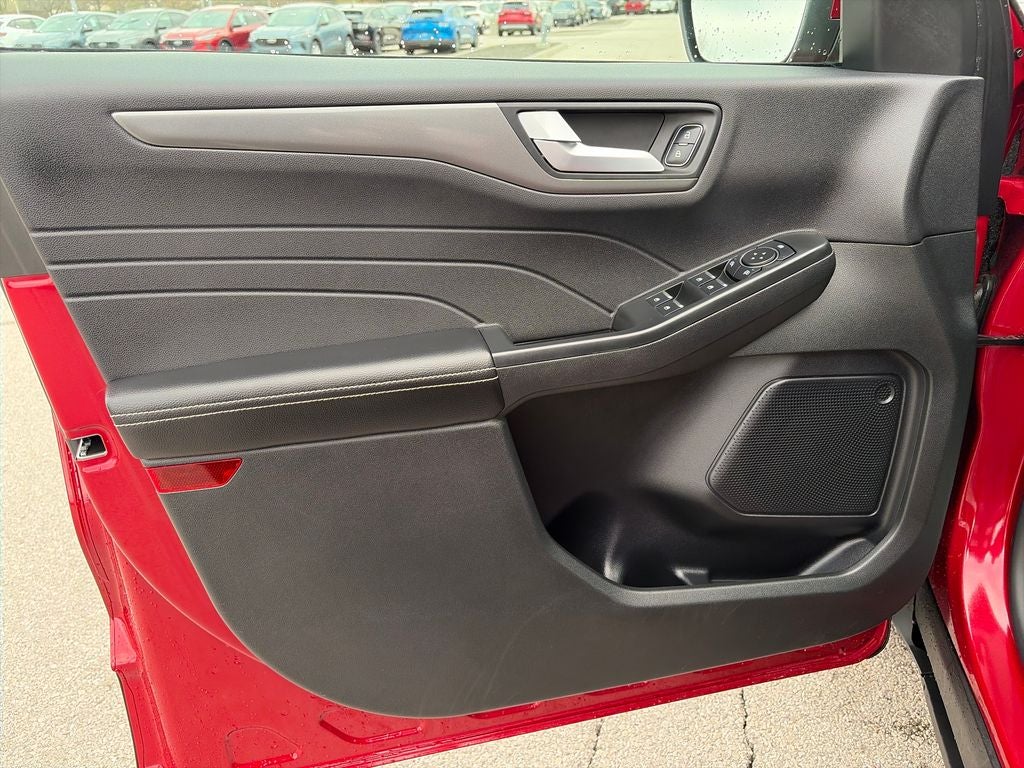 2025 Ford Escape Plug-In Hybrid Base