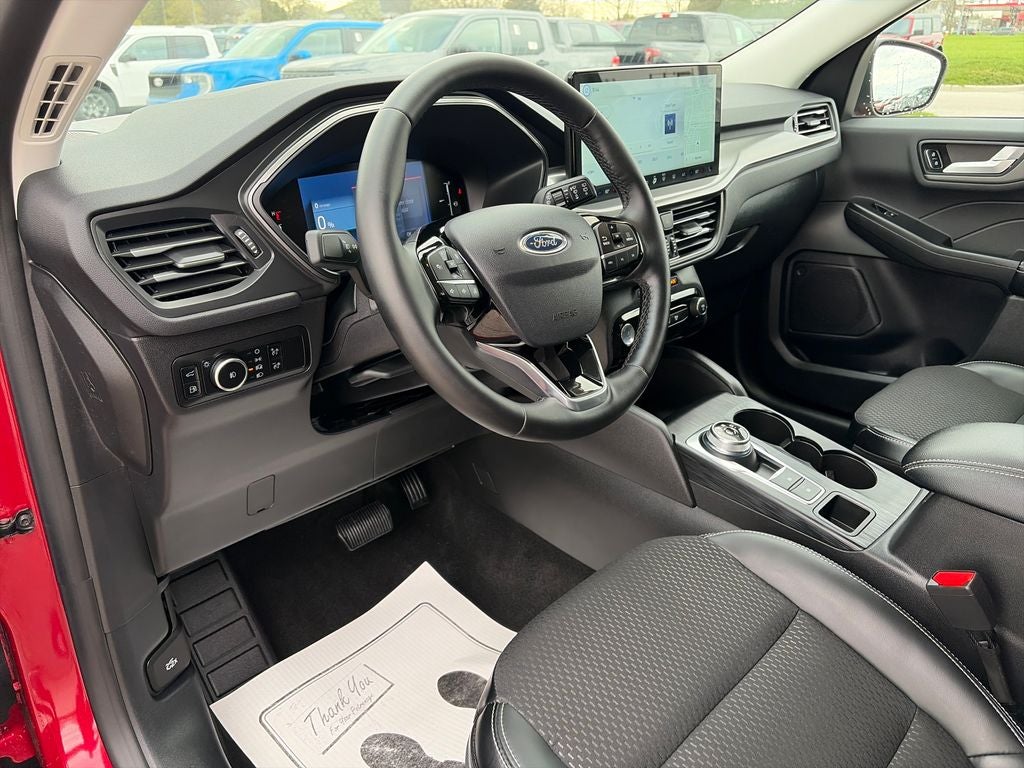 2025 Ford Escape Plug-In Hybrid Base