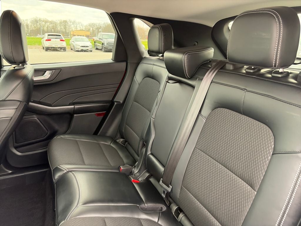 2025 Ford Escape Plug-In Hybrid Base