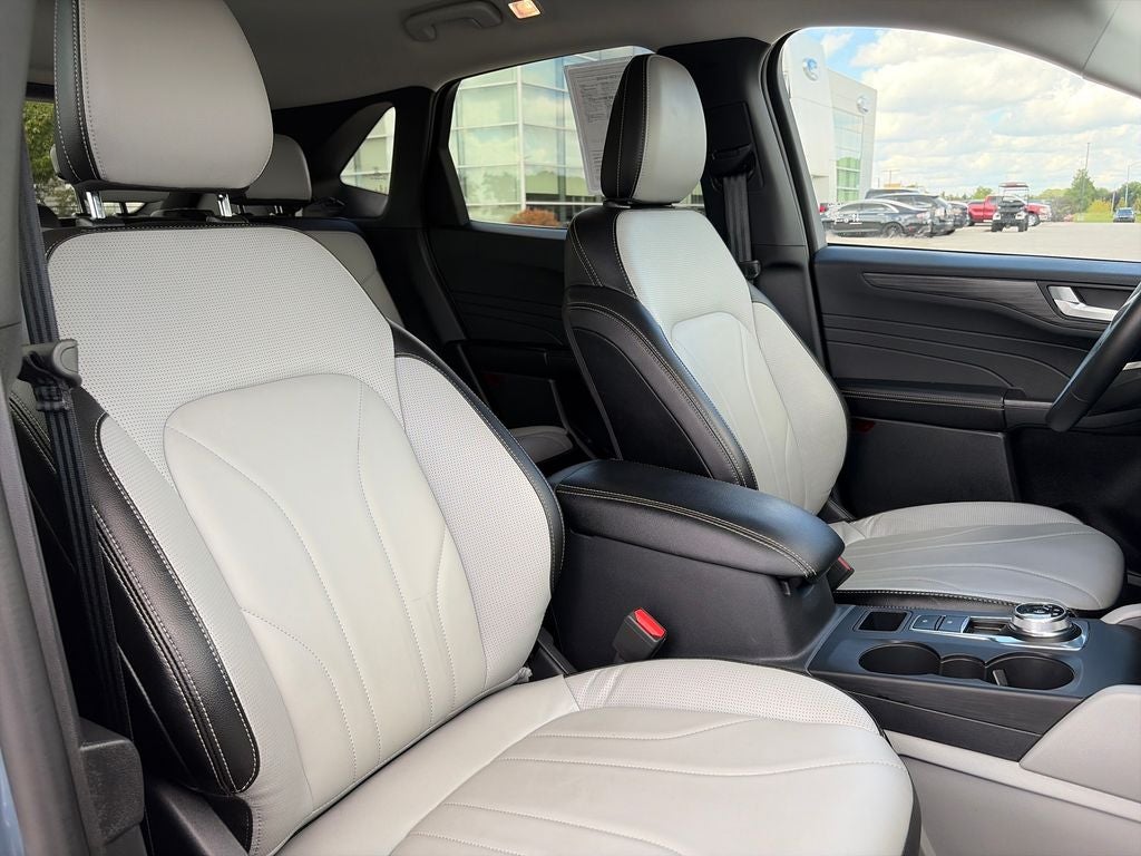 2026 Ford Escape Plug-In Hybrid Base
