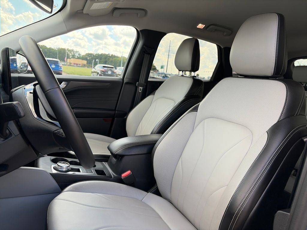 2026 Ford Escape Plug-In Hybrid Base