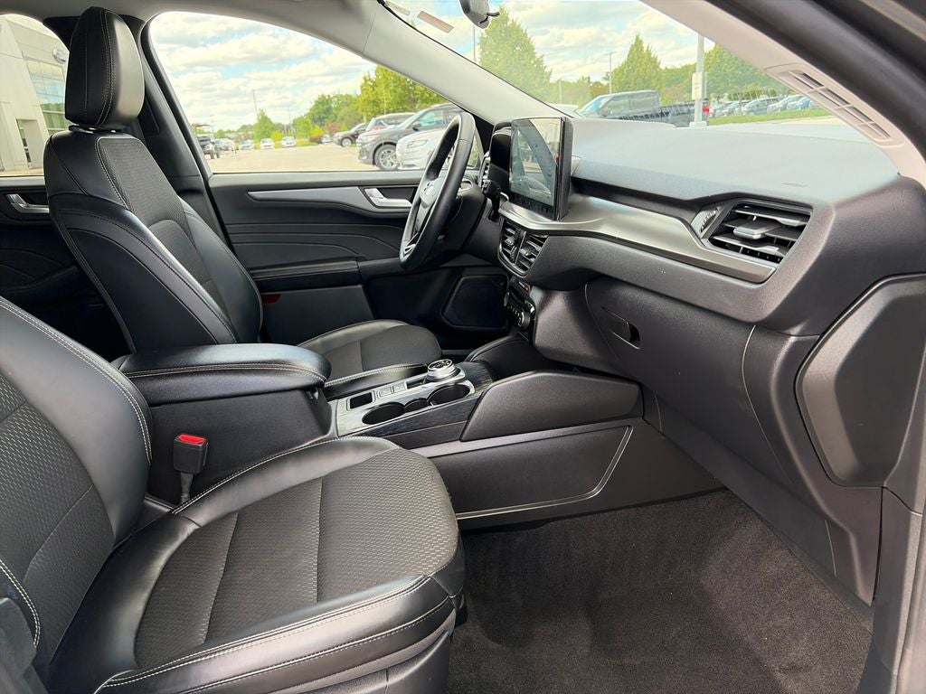 2025 Ford Escape Plug-In Hybrid Base