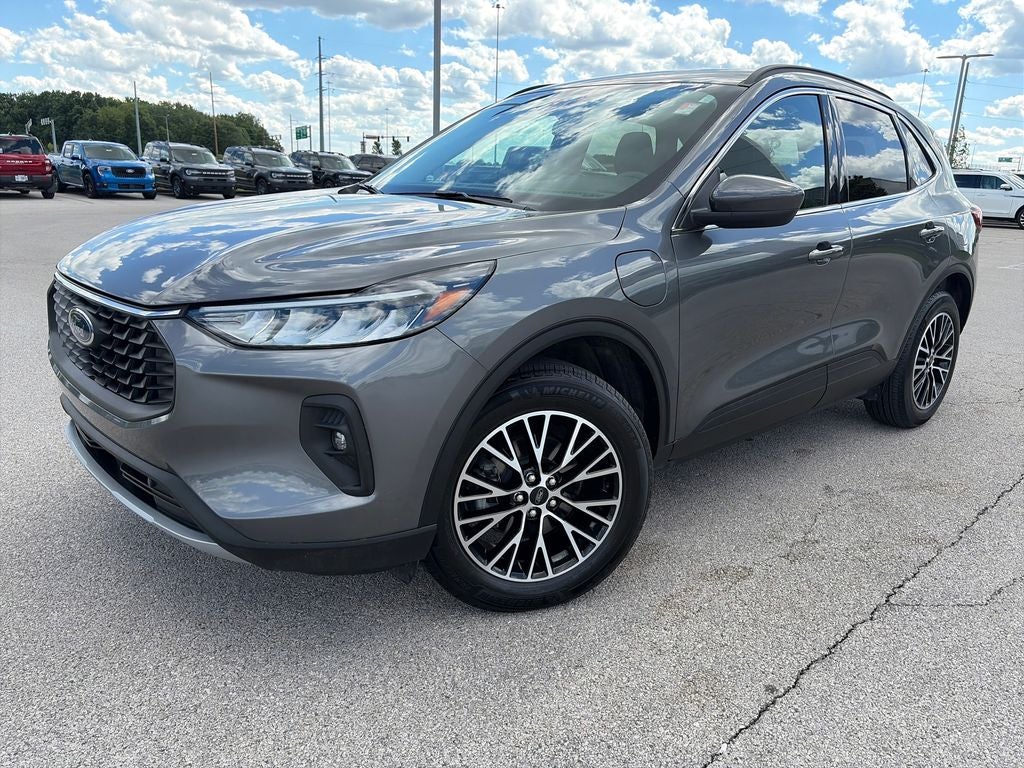 2025 Ford Escape Plug-In Hybrid Base