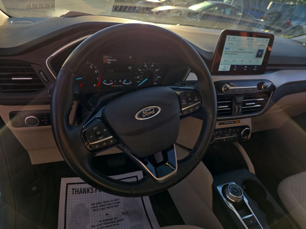 2022 Ford Escape SE