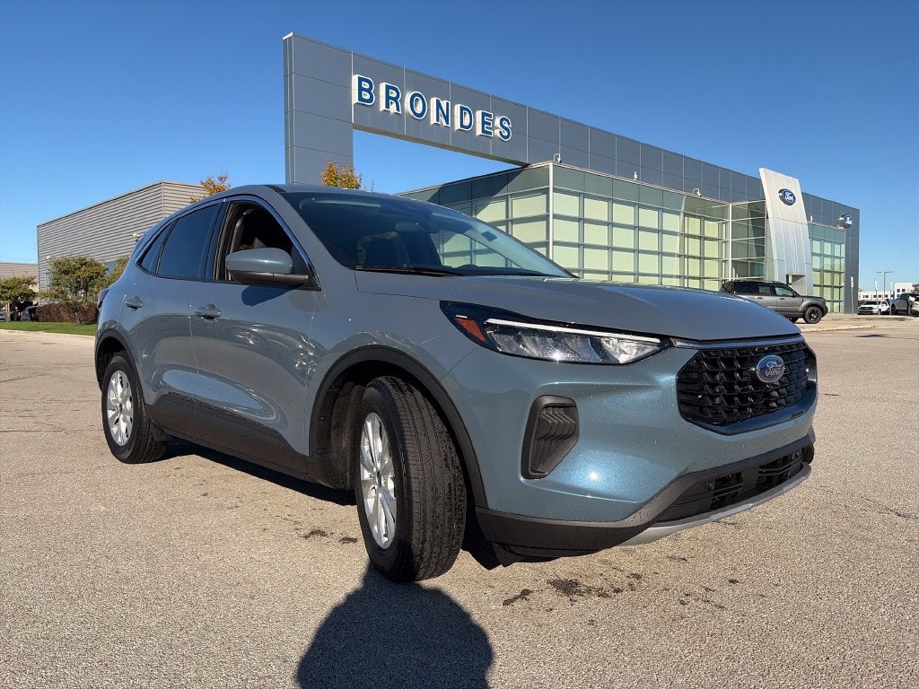 2023 Ford Escape
