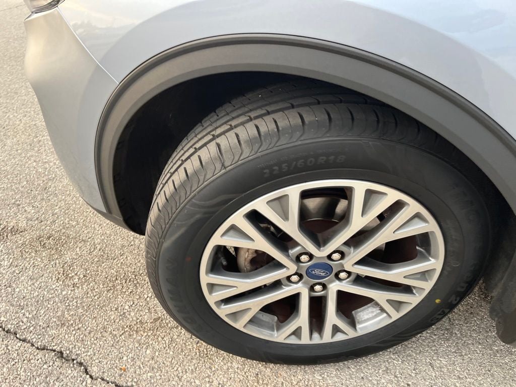 2022 Ford Escape SEL