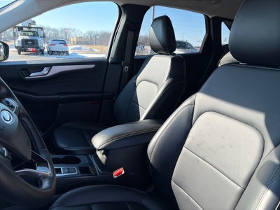 2025 Ford Escape Hybrid Platinum