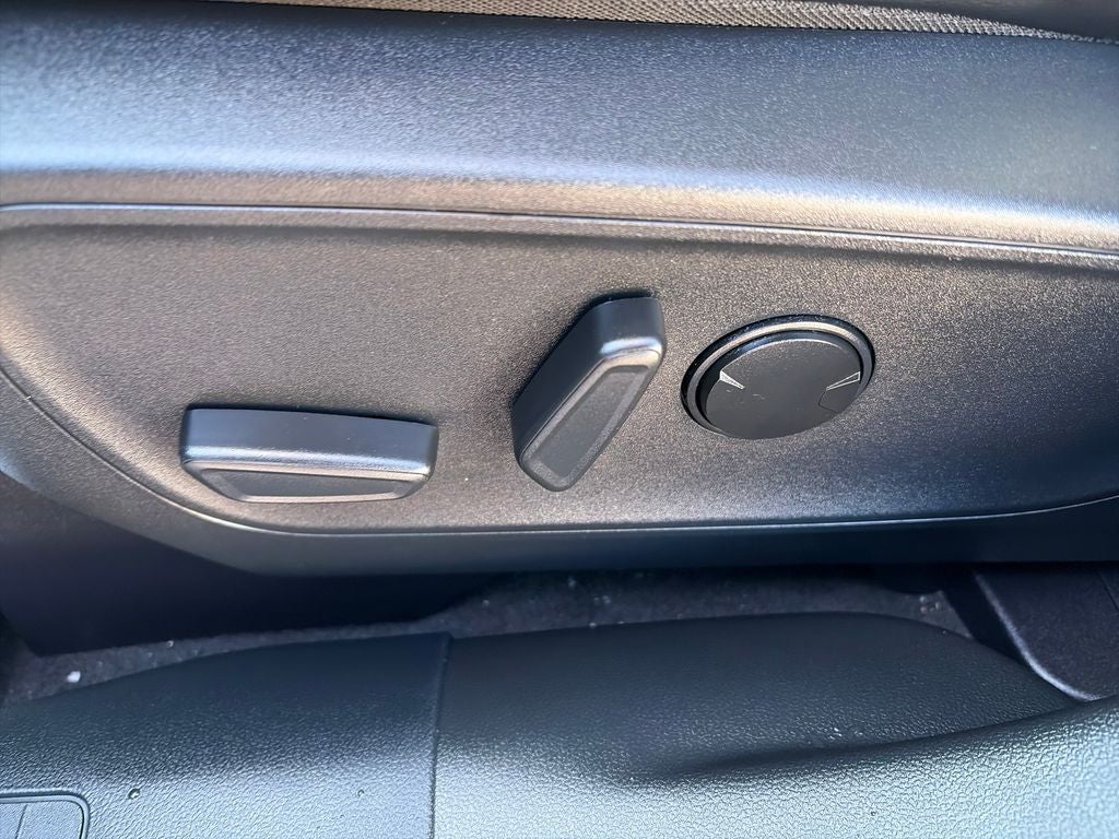 2025 Ford Escape Hybrid Platinum