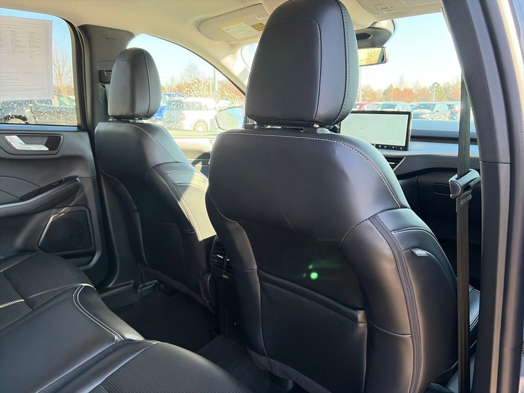 2025 Ford Escape Hybrid Platinum