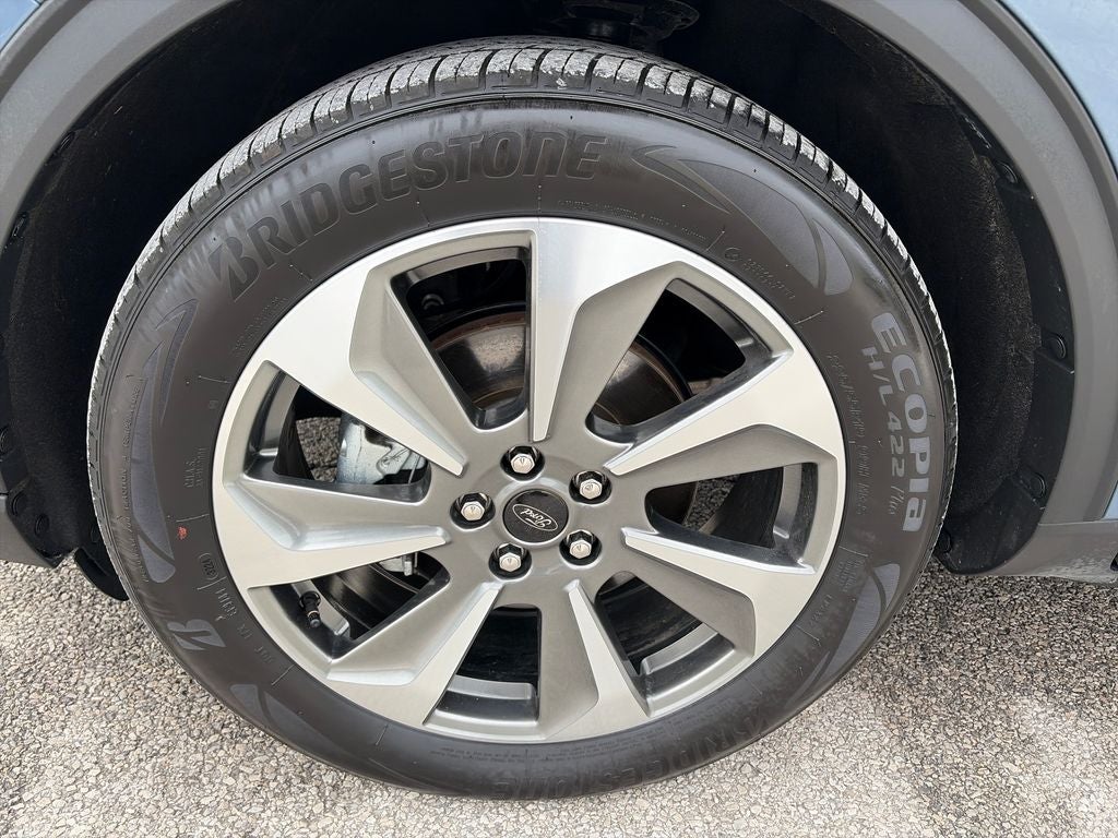 2025 Ford Escape Hybrid Platinum