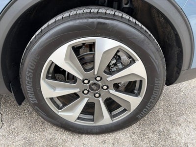 2025 Ford Escape Hybrid Platinum