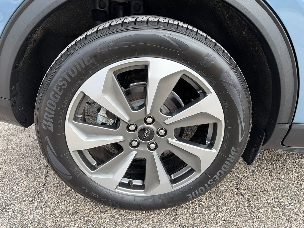 2025 Ford Escape Hybrid Platinum