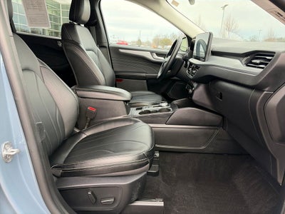 2025 Ford Escape Hybrid Platinum