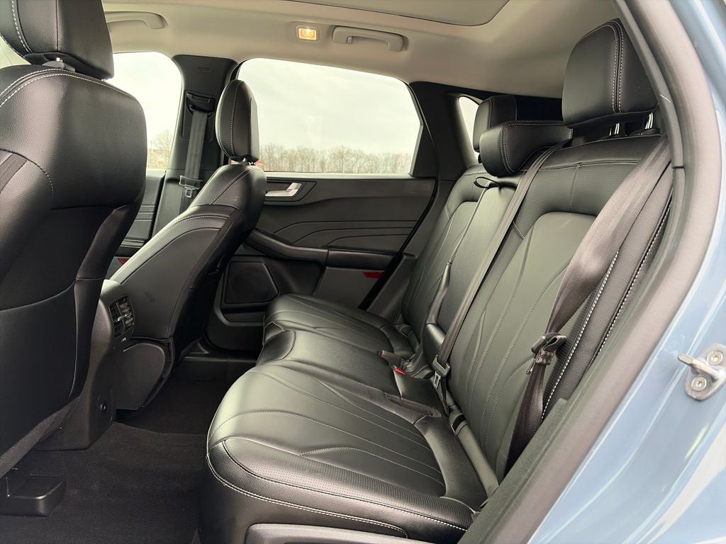 2025 Ford Escape Hybrid Platinum