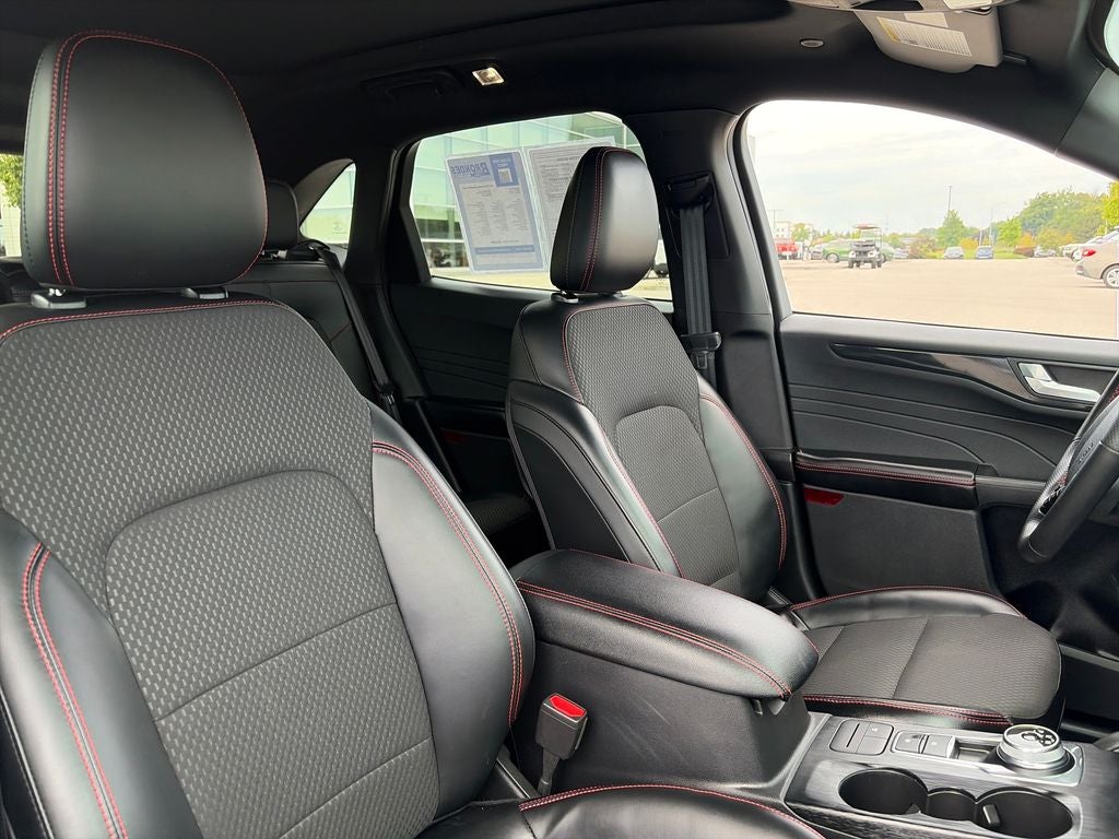 2023 Ford Escape Hybrid ST-Line