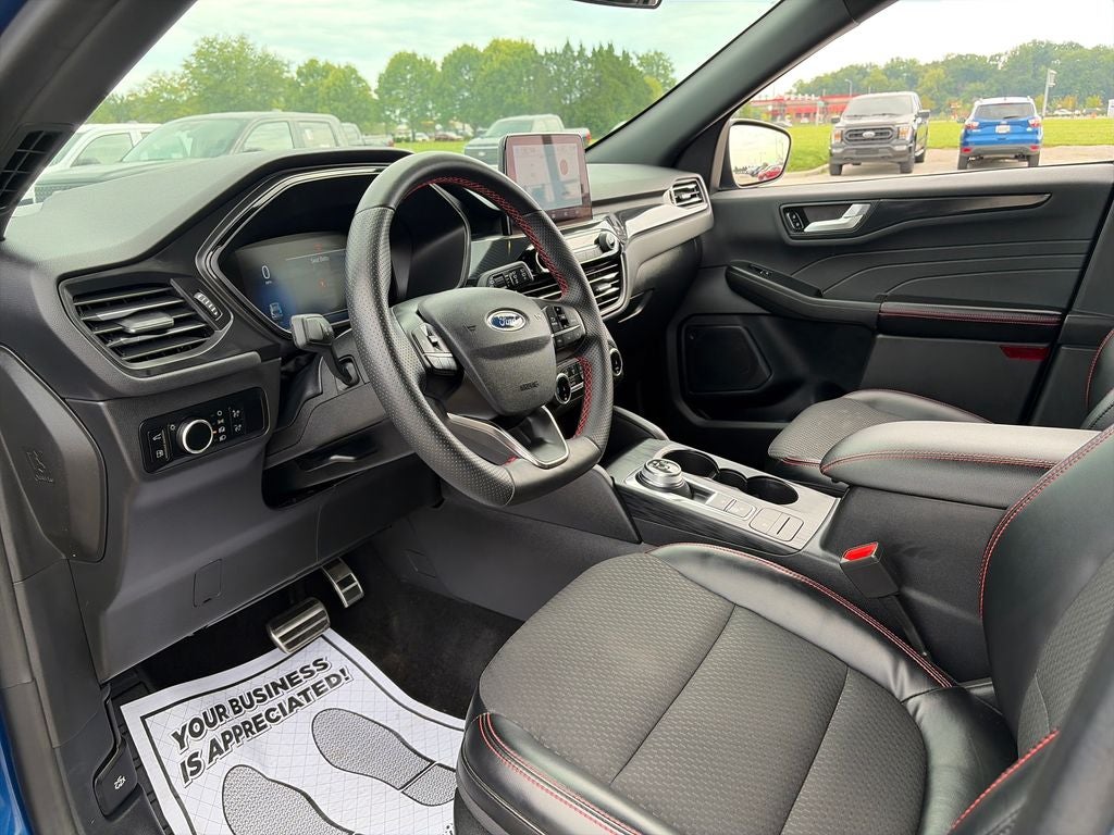 2023 Ford Escape Hybrid ST-Line