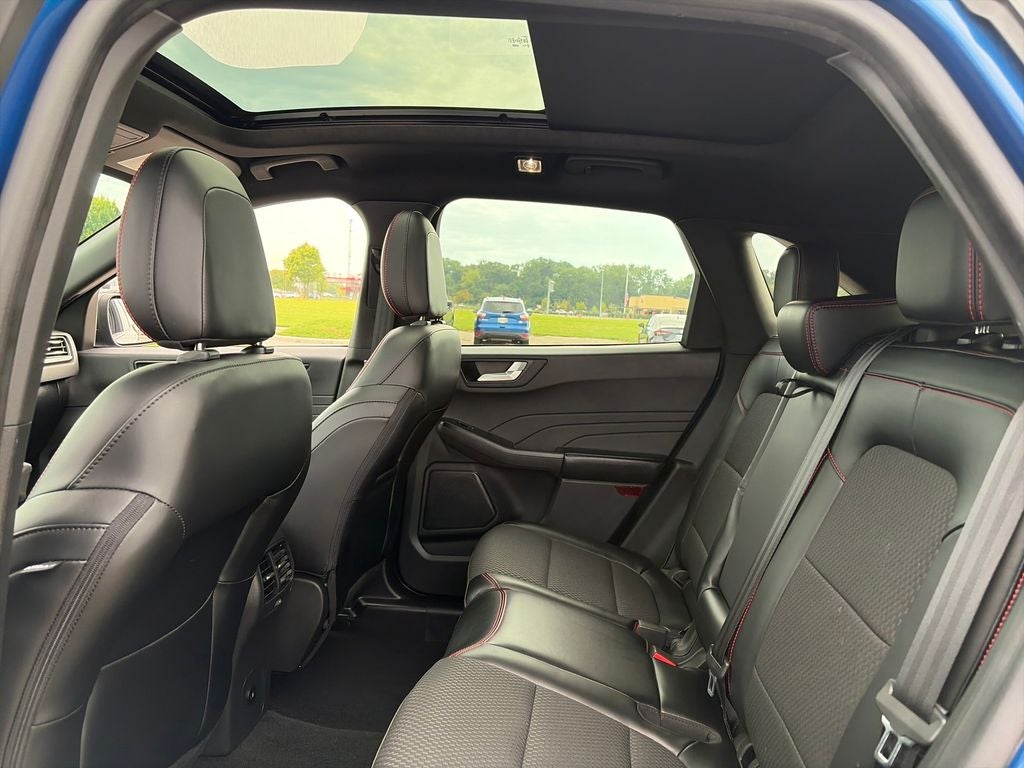 2023 Ford Escape Hybrid ST-Line